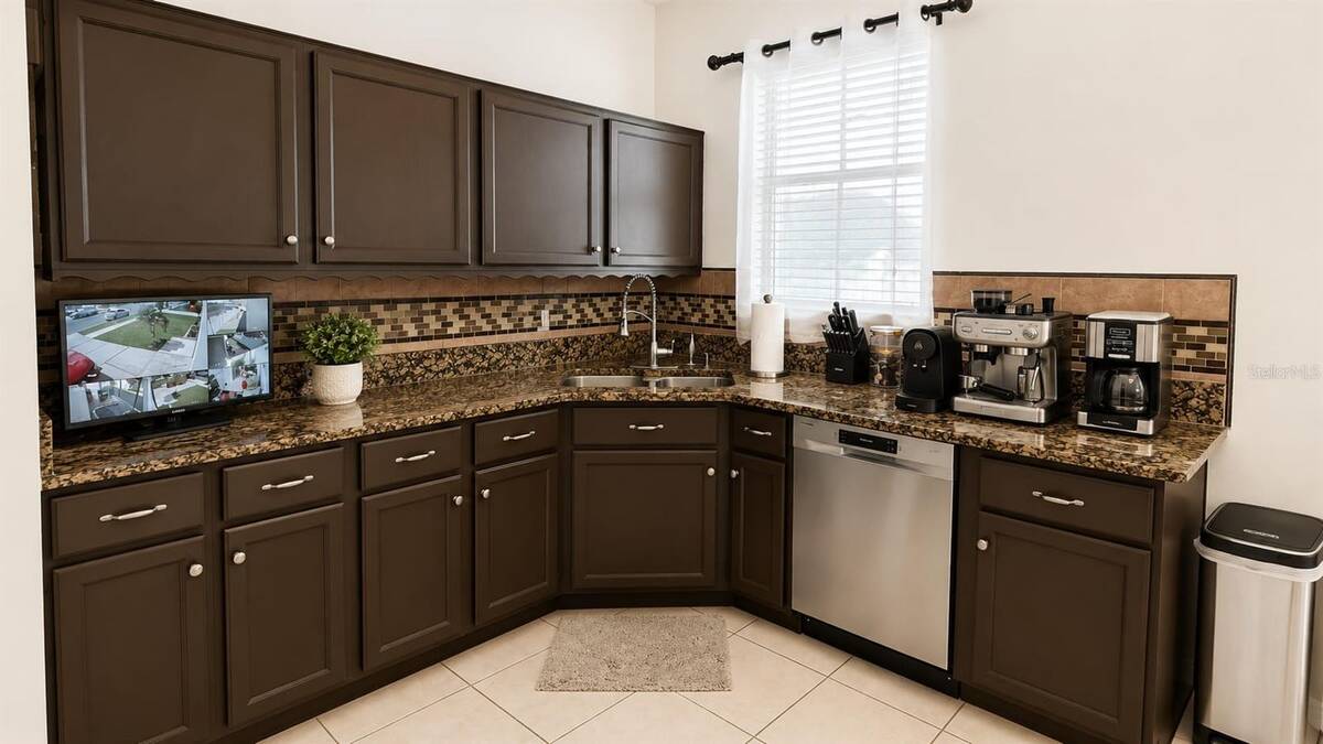 8703 Fort Shea Avenue, Orlando, FL 32822