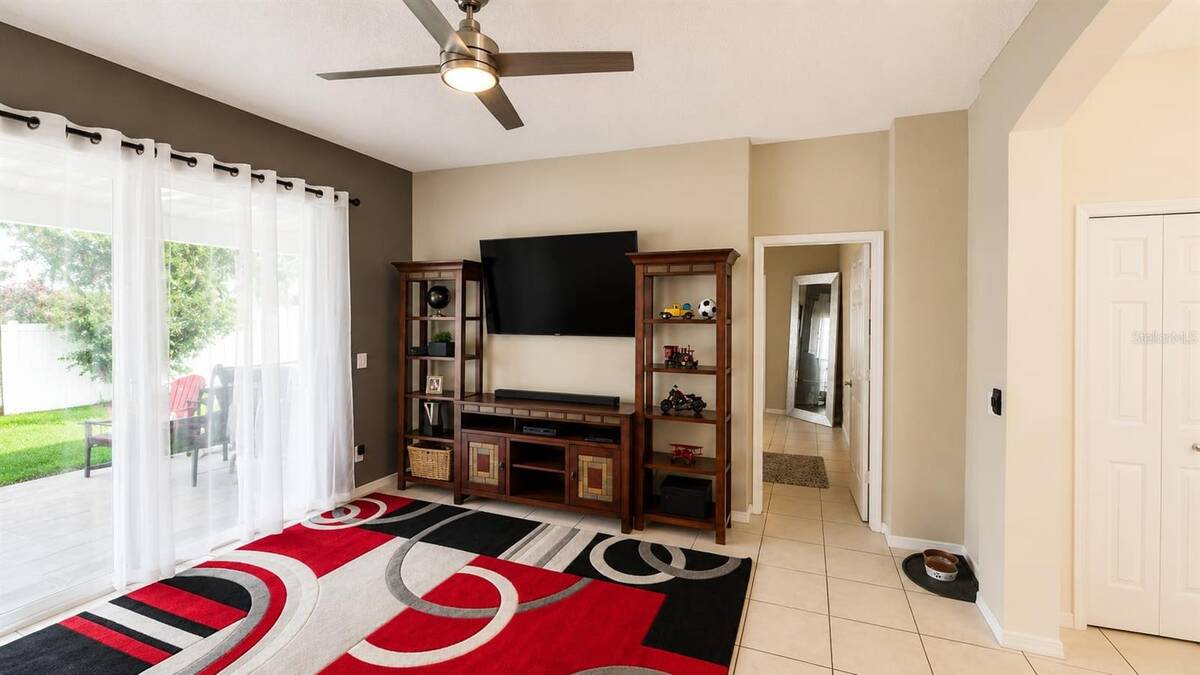 8703 Fort Shea Avenue, Orlando, FL 32822