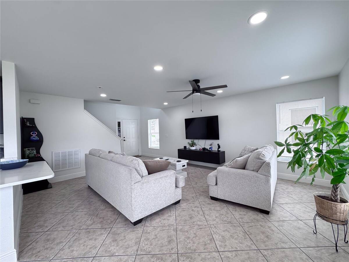 2425 Ashecroft Drive, Kissimmee, FL 34744