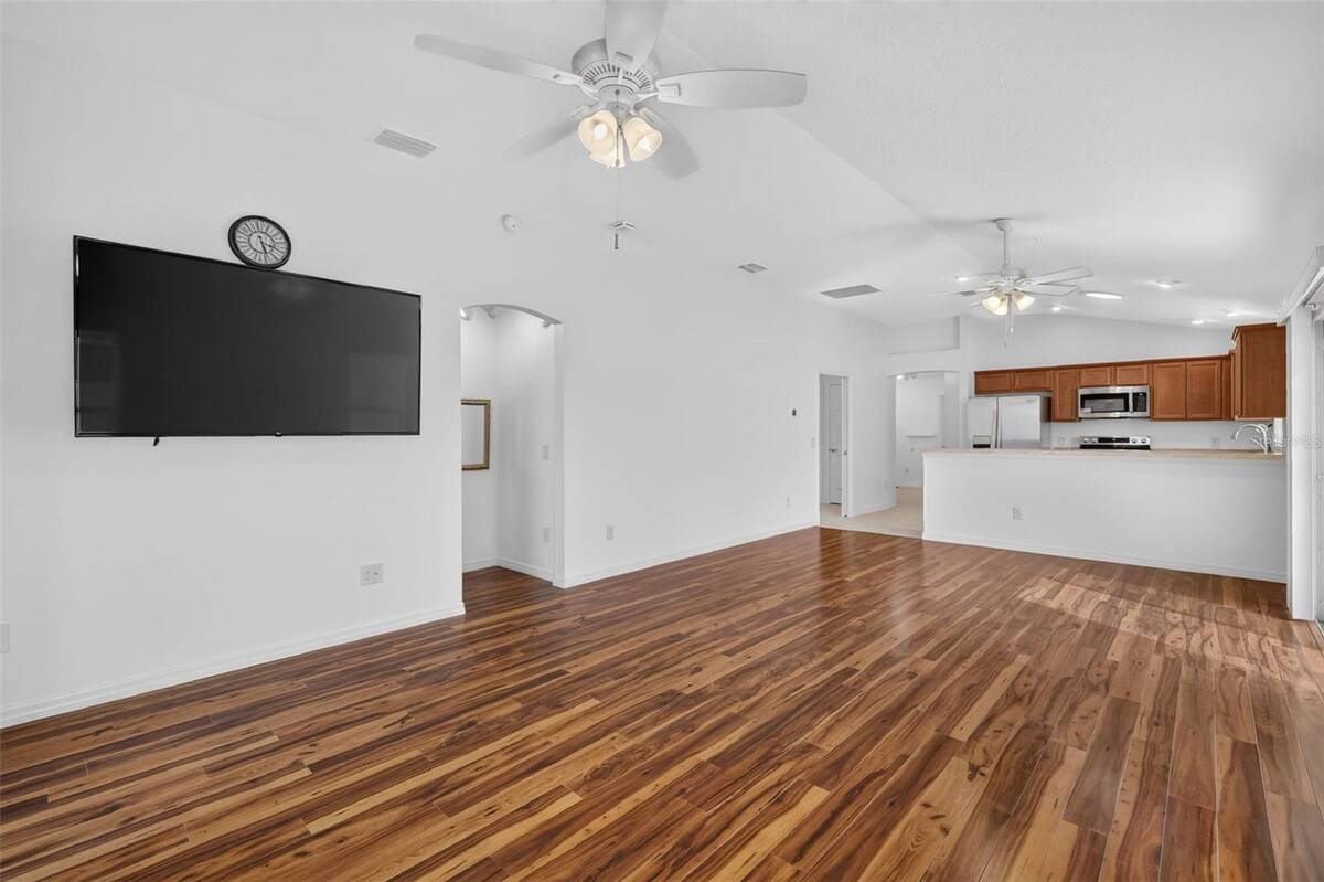 3056 Eastwood Terrace, The Villages, FL 32163