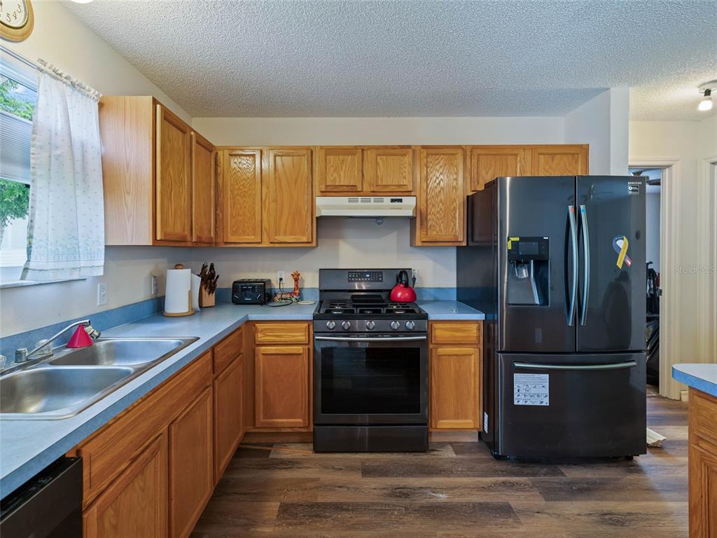 2710 De La Rosa Street, The Villages, FL 32162 (Sold NYStateMLS Listing