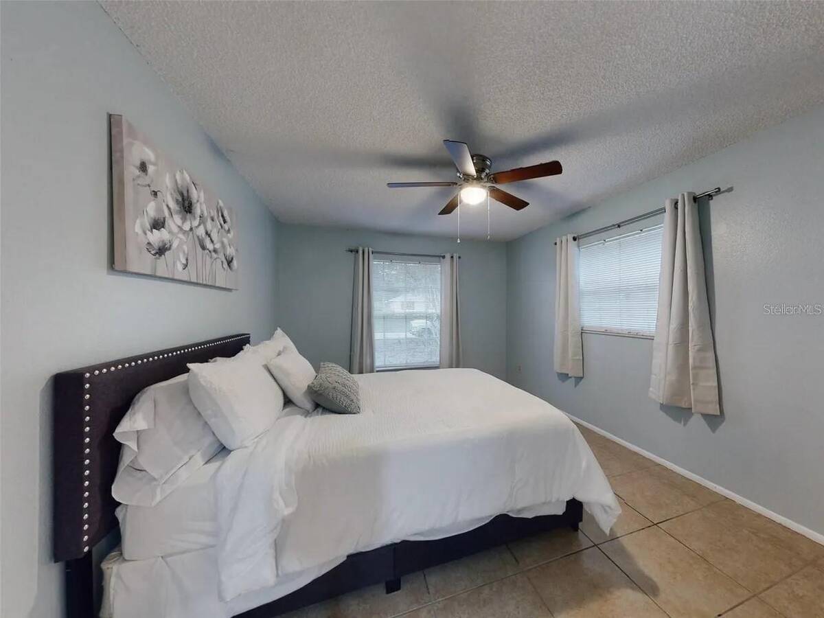1836 Plumtree Drive, Deltona, FL 32725