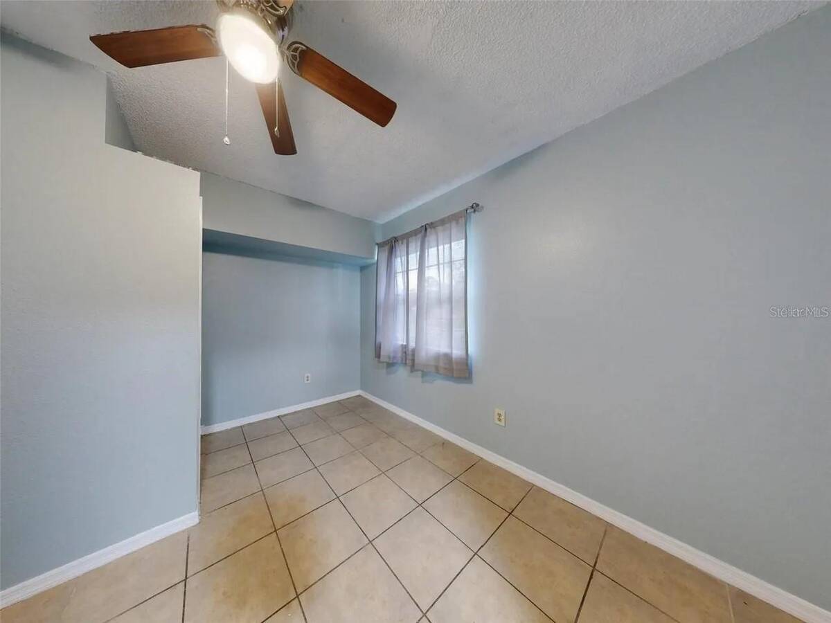 1836 Plumtree Drive, Deltona, FL 32725