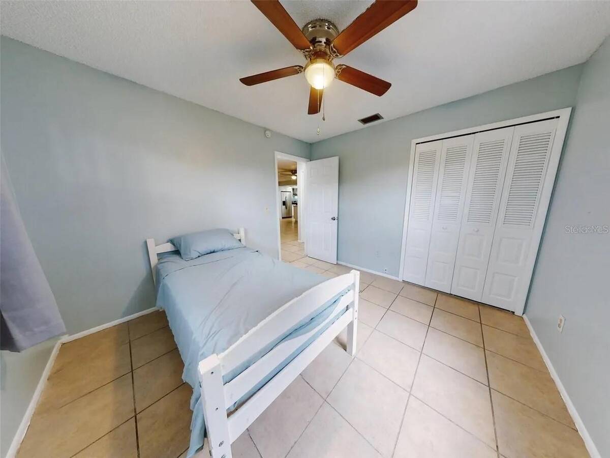 1836 Plumtree Drive, Deltona, FL 32725