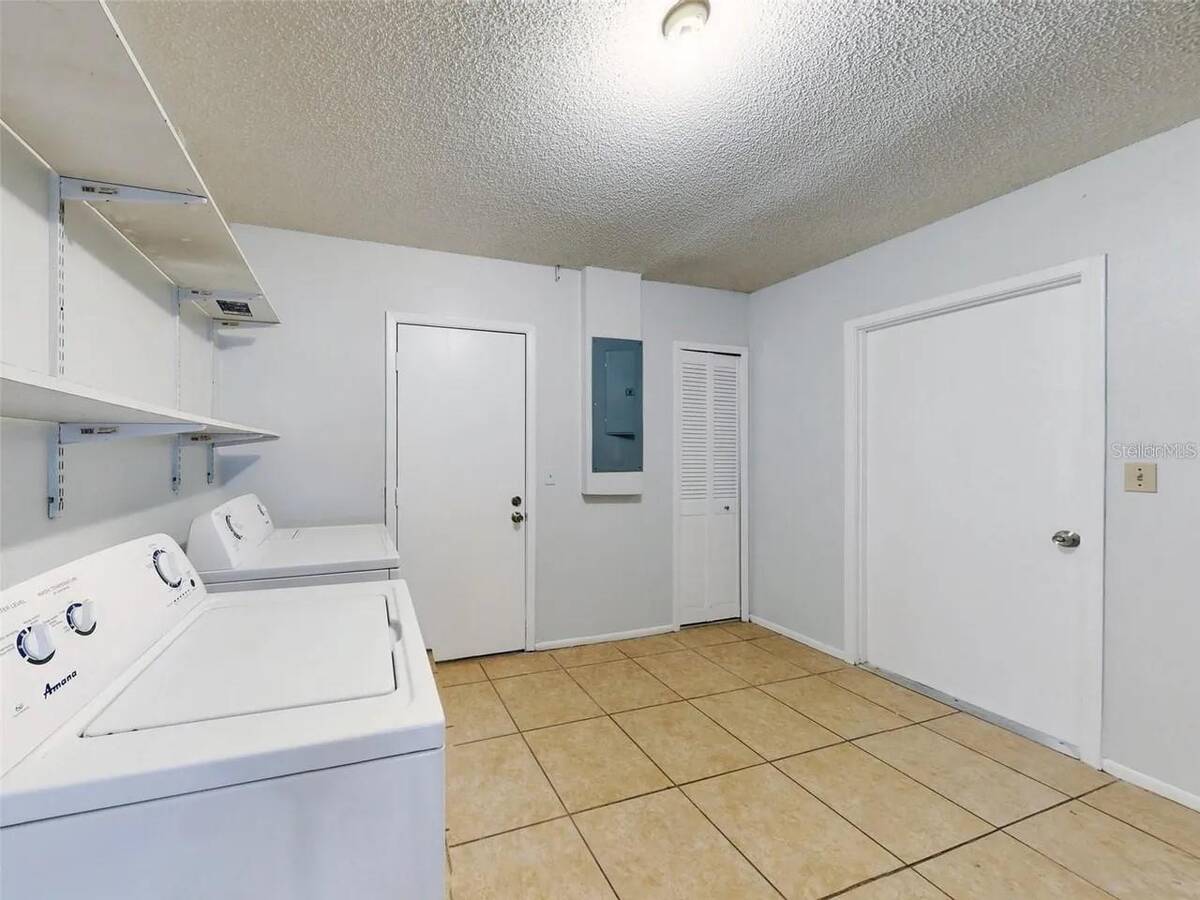 1836 Plumtree Drive, Deltona, FL 32725