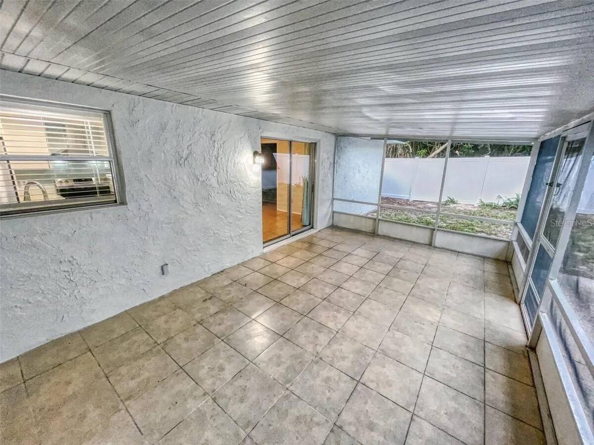 1836 Plumtree Drive, Deltona, FL 32725