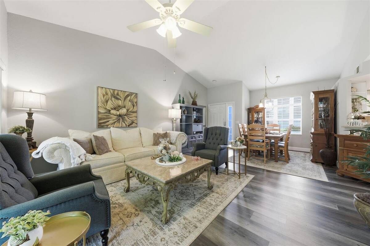 5418 Compass Point, Oxford, FL 34484