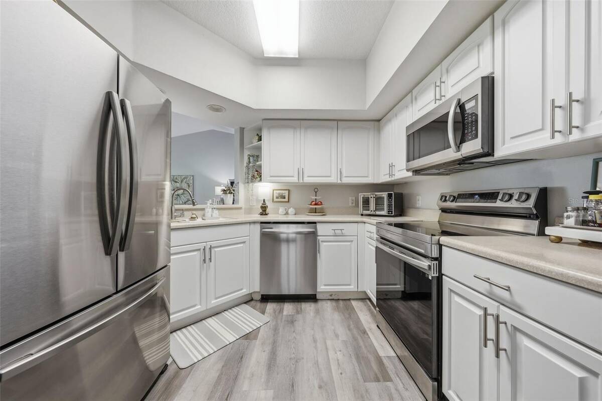 5418 Compass Point, Oxford, FL 34484
