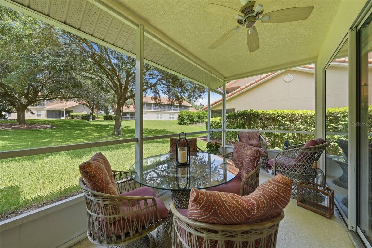 5418 Compass Point, Oxford, FL 34484
