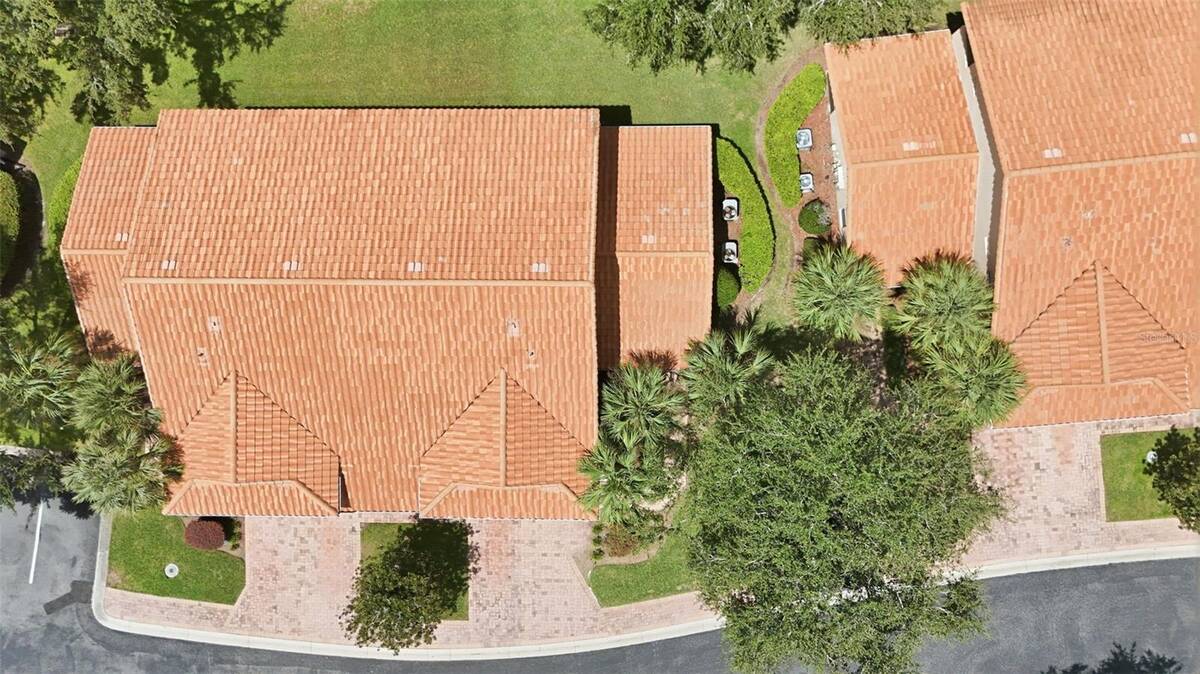 5418 Compass Point, Oxford, FL 34484