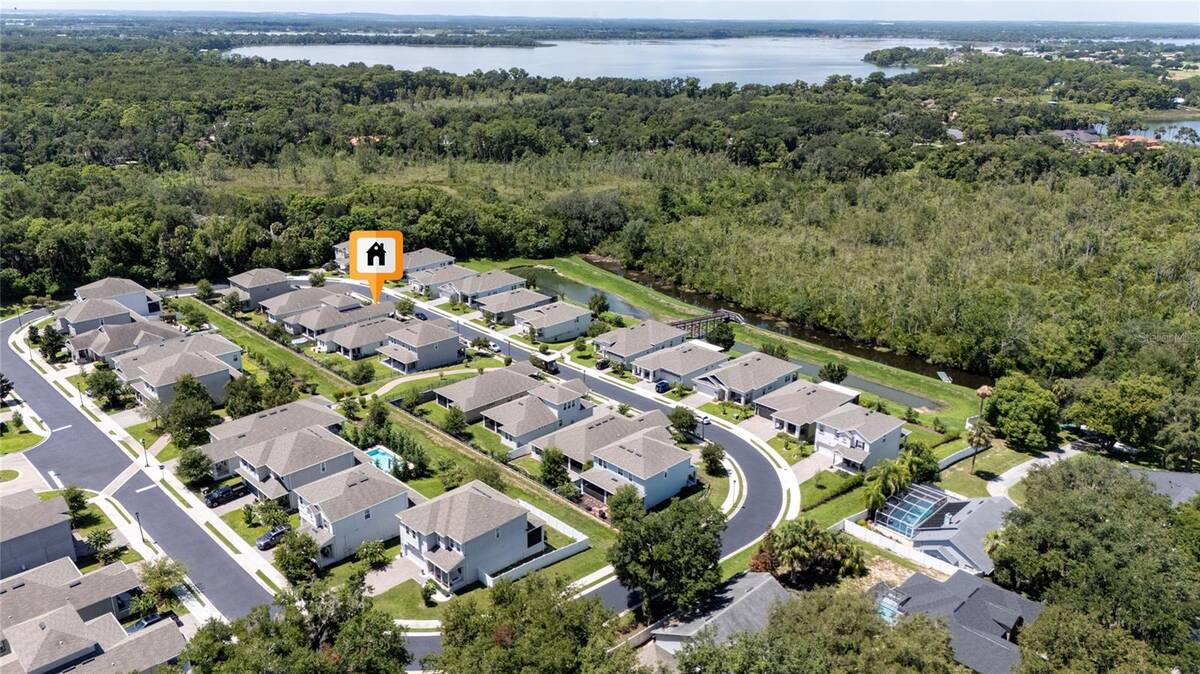 1211 Dora Parc Lane, Mount Dora, FL 32757