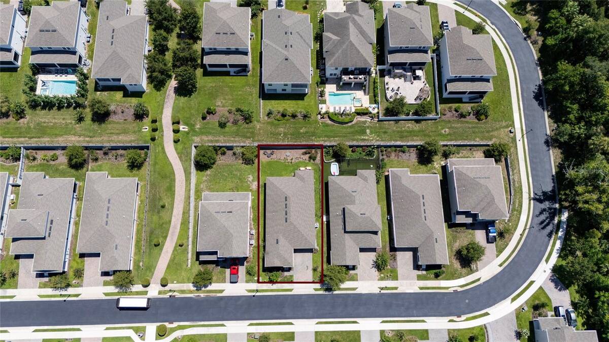 1211 Dora Parc Lane, Mount Dora, FL 32757
