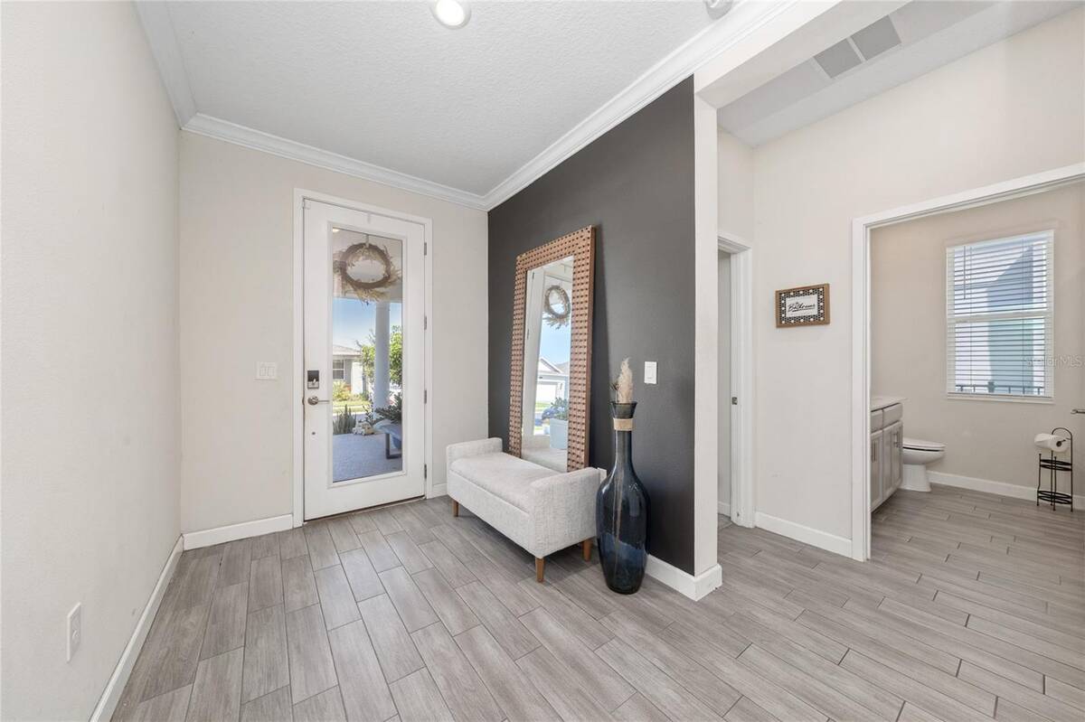 1211 Dora Parc Lane, Mount Dora, FL 32757