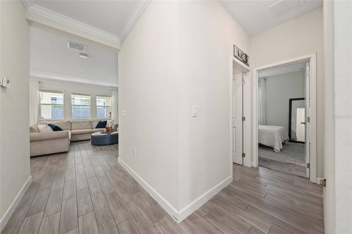 1211 Dora Parc Lane, Mount Dora, FL 32757