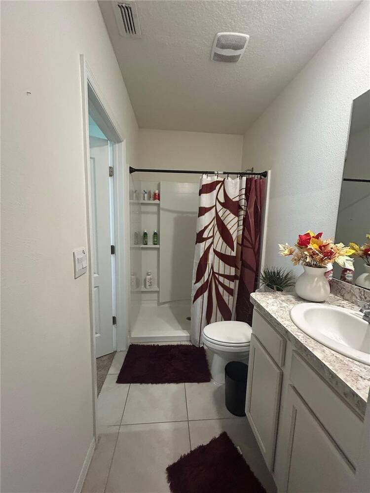596 Boardwalk Avenue, Haines City, FL 33844