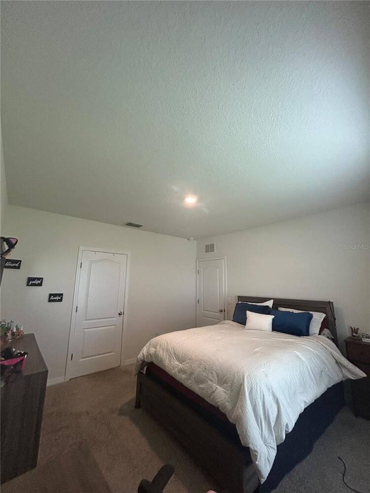 596 Boardwalk Avenue, Haines City, FL 33844