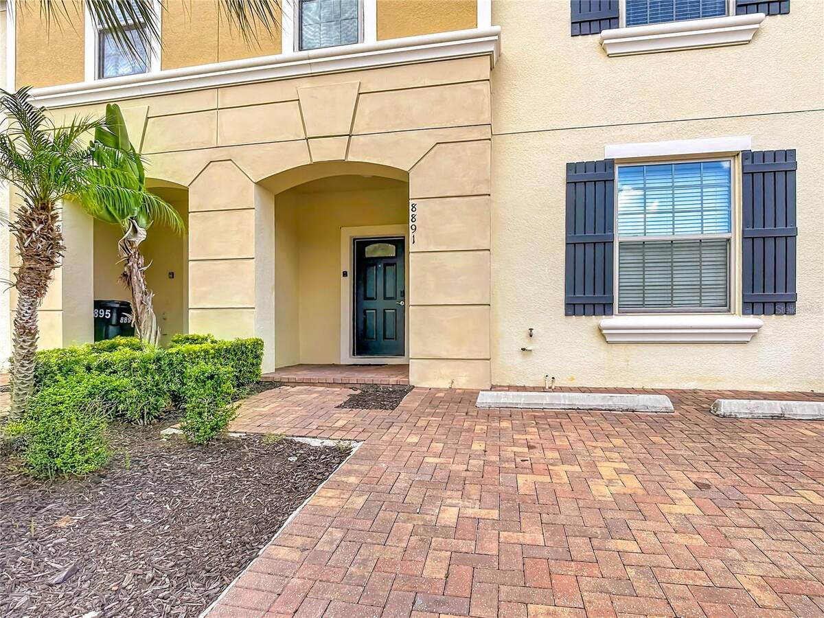 8891 Geneve Court, Kissimmee, FL 34747