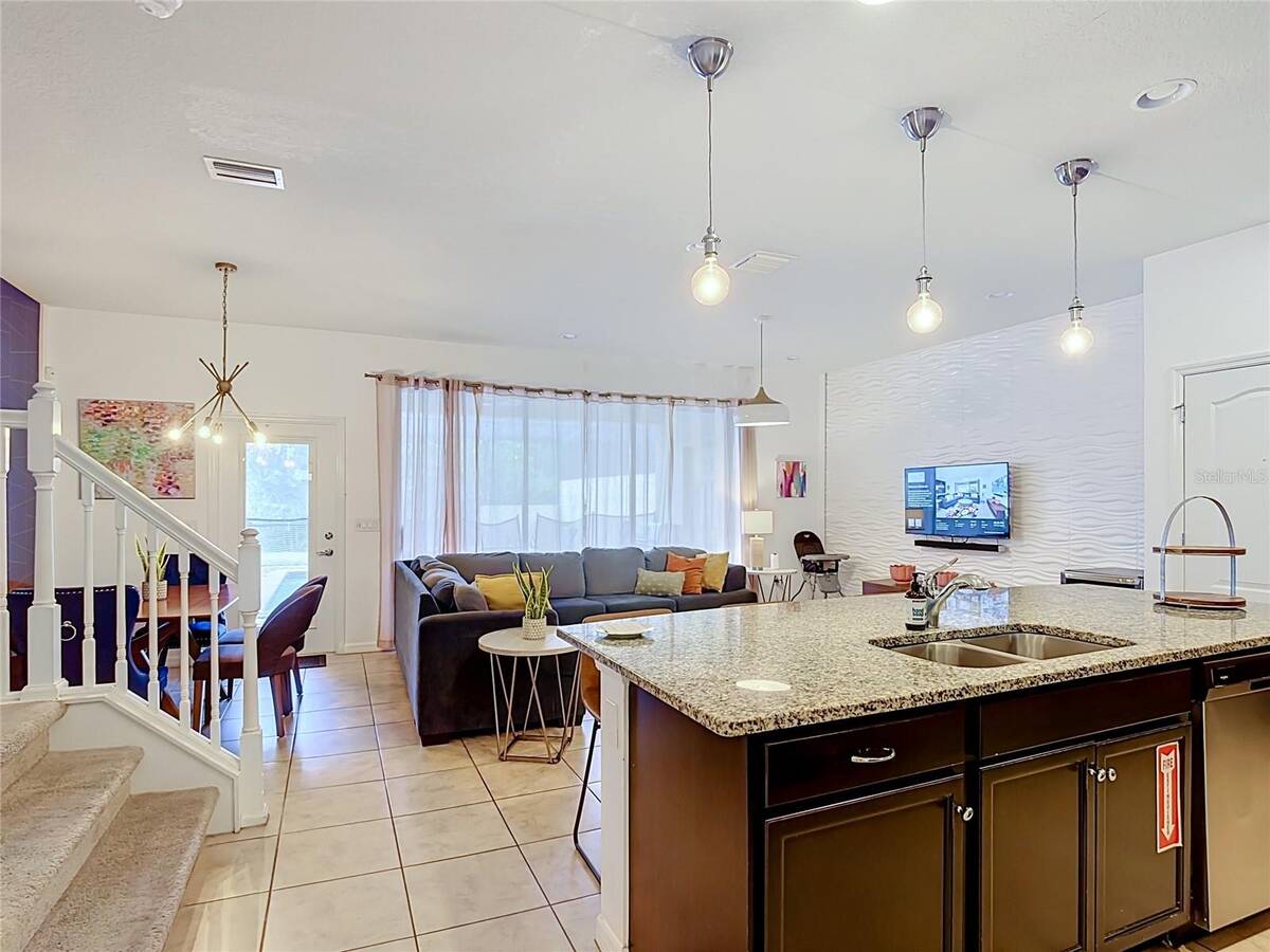 8891 Geneve Court, Kissimmee, FL 34747