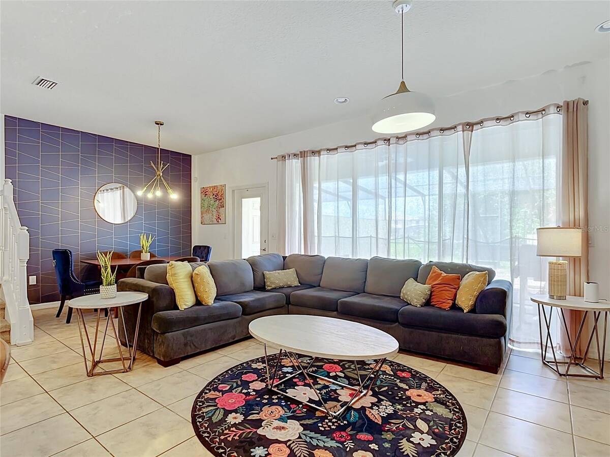 8891 Geneve Court, Kissimmee, FL 34747