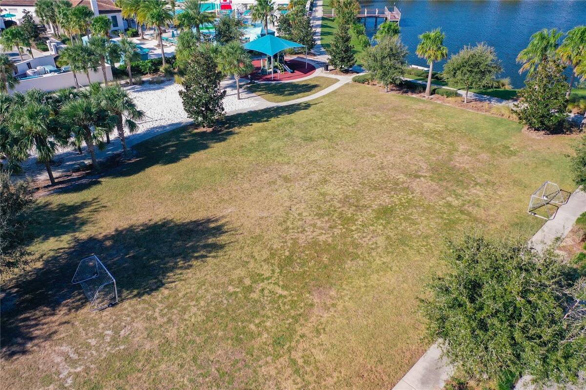 8891 Geneve Court, Kissimmee, FL 34747