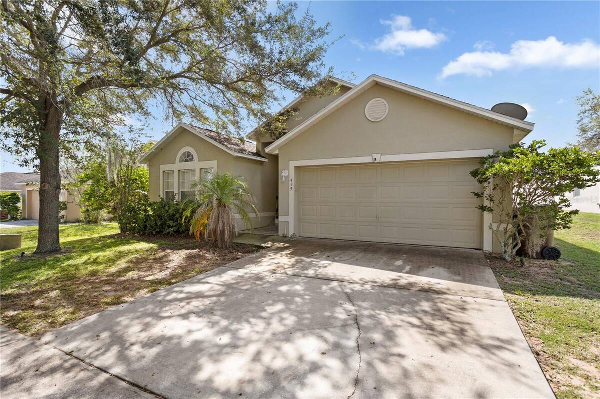 439 Hammerstone Avenue, Haines City, FL 33844