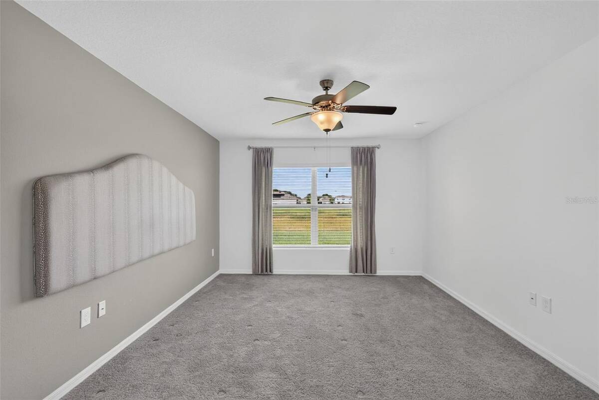 8510 Triumph Circle, Wildwood, FL 34785