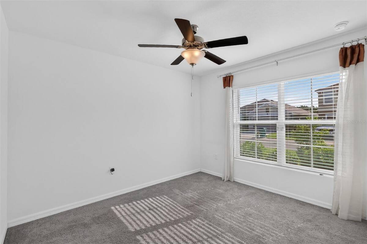 8510 Triumph Circle, Wildwood, FL 34785