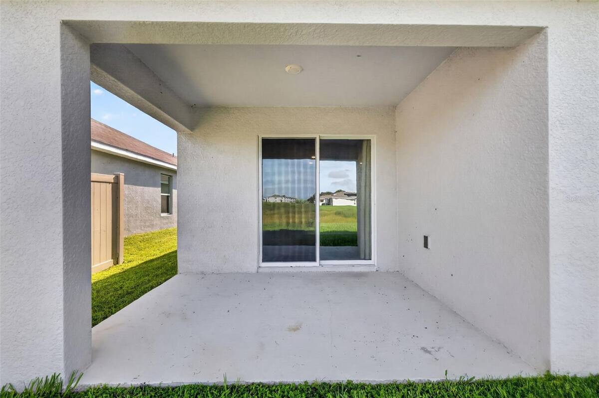 8510 Triumph Circle, Wildwood, FL 34785