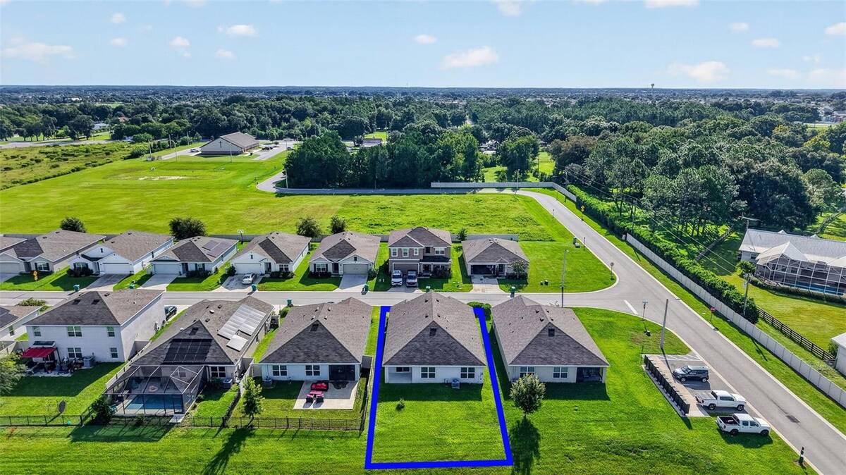 8510 Triumph Circle, Wildwood, FL 34785