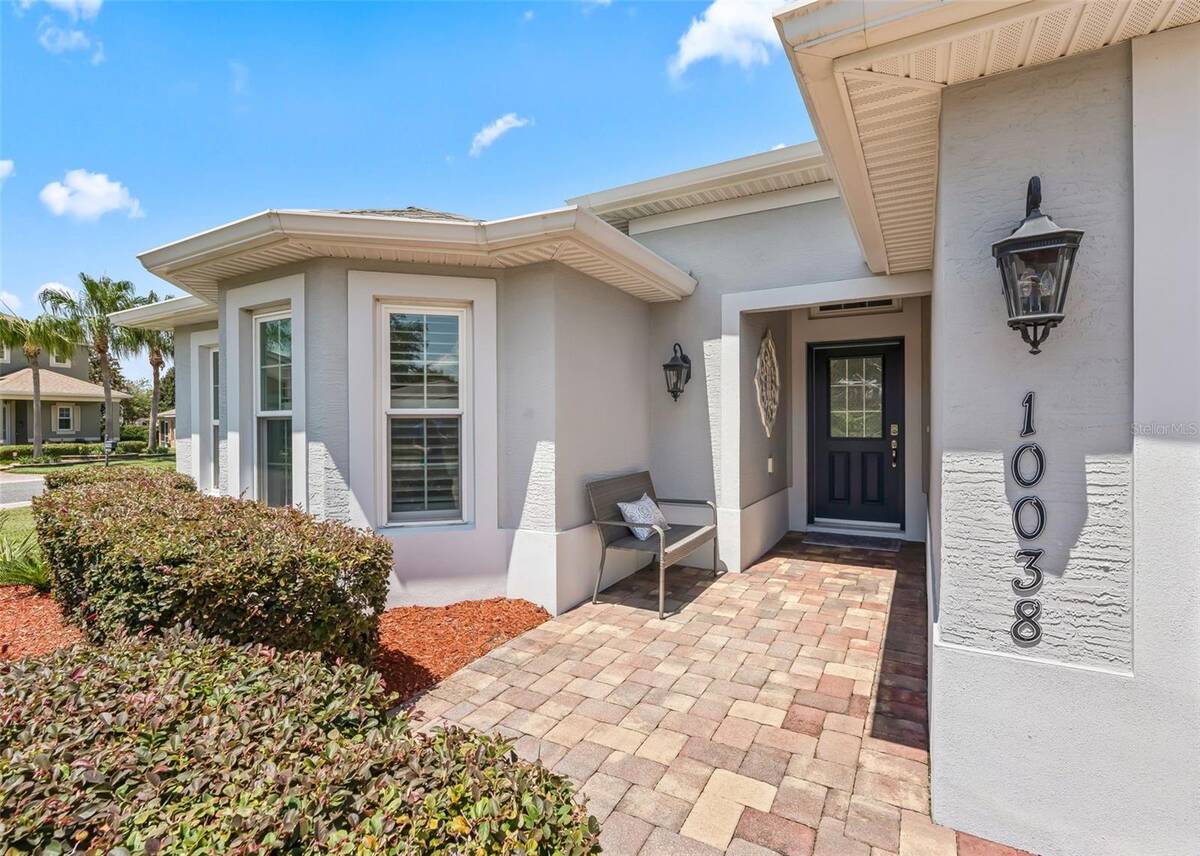10038 Ketch Kay Lane, Oxford, FL 34484