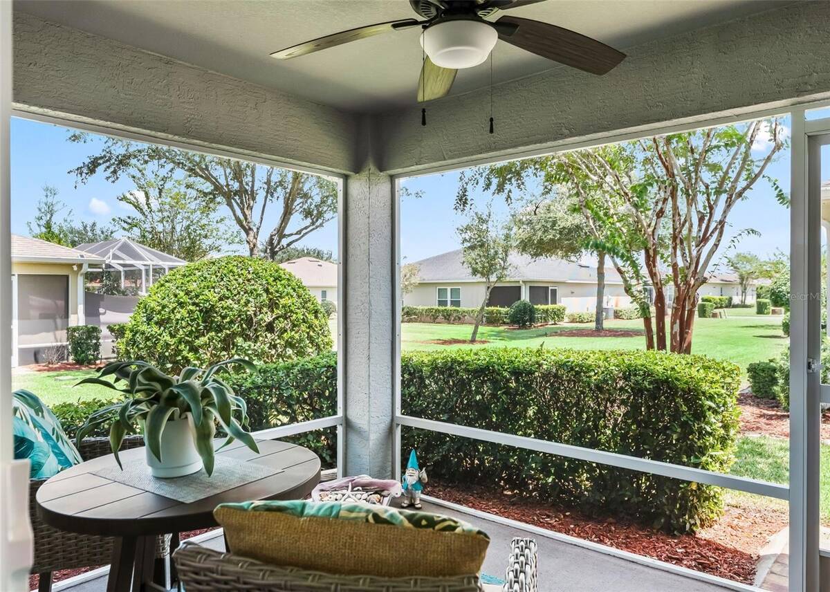 10038 Ketch Kay Lane, Oxford, FL 34484