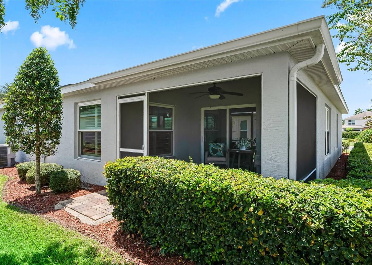 10038 Ketch Kay Lane, Oxford, FL 34484