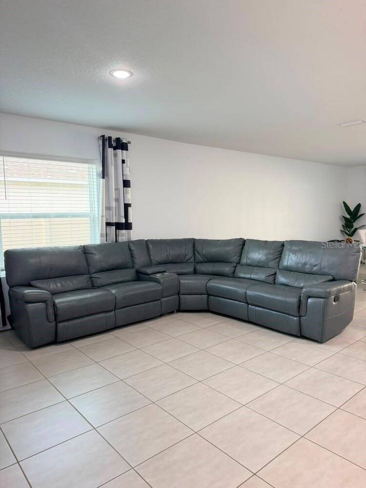 1383 Levy Bend Drive, Kissimmee, FL 34744