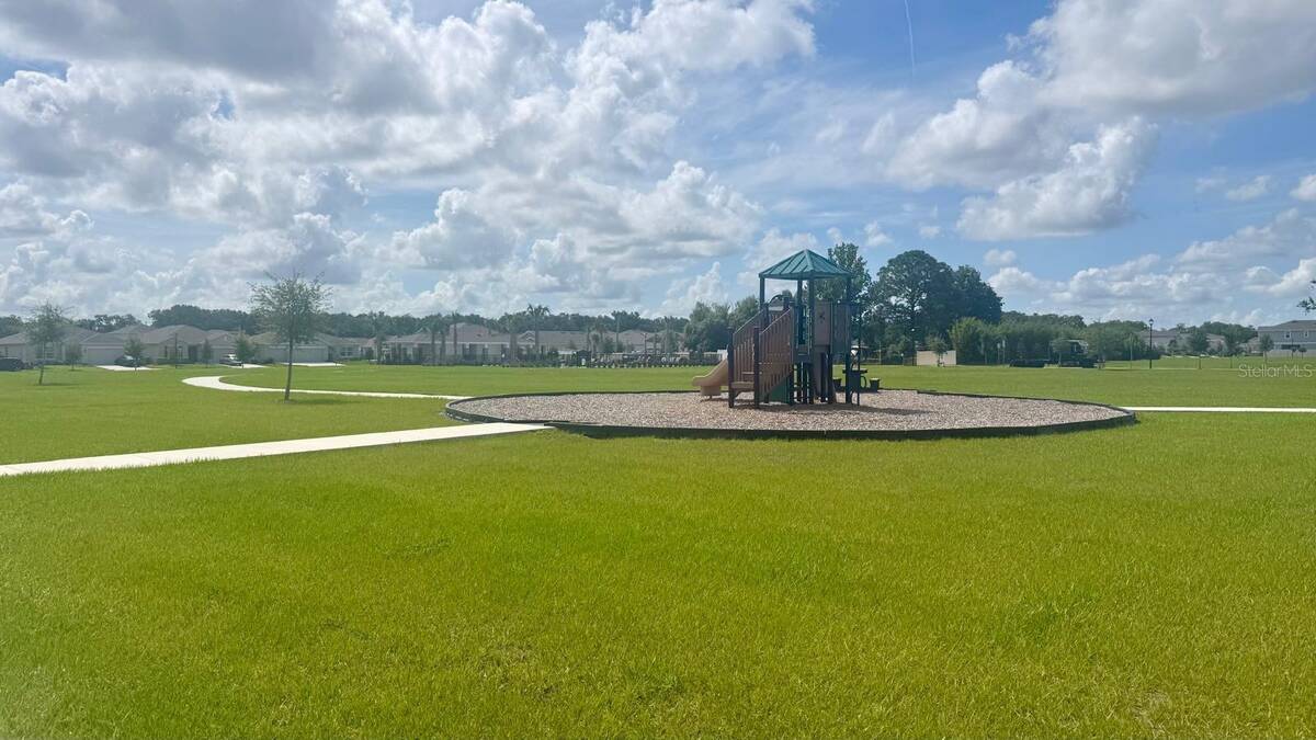 1383 Levy Bend Drive, Kissimmee, FL 34744
