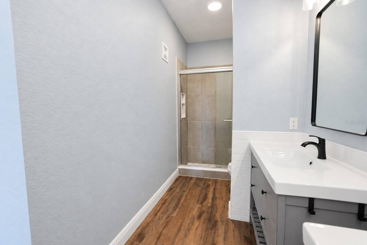 201 Longview Avenue, #202, Celebration, FL 34747
