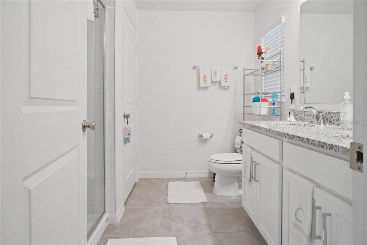 707 Chestnut Lane, Auburndale, FL 33823