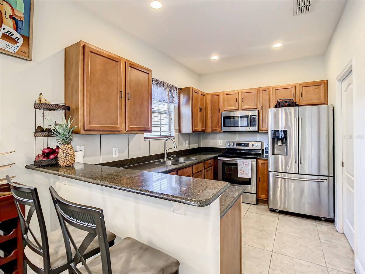 8735 Isla Bella Drive, Orlando, FL 32818