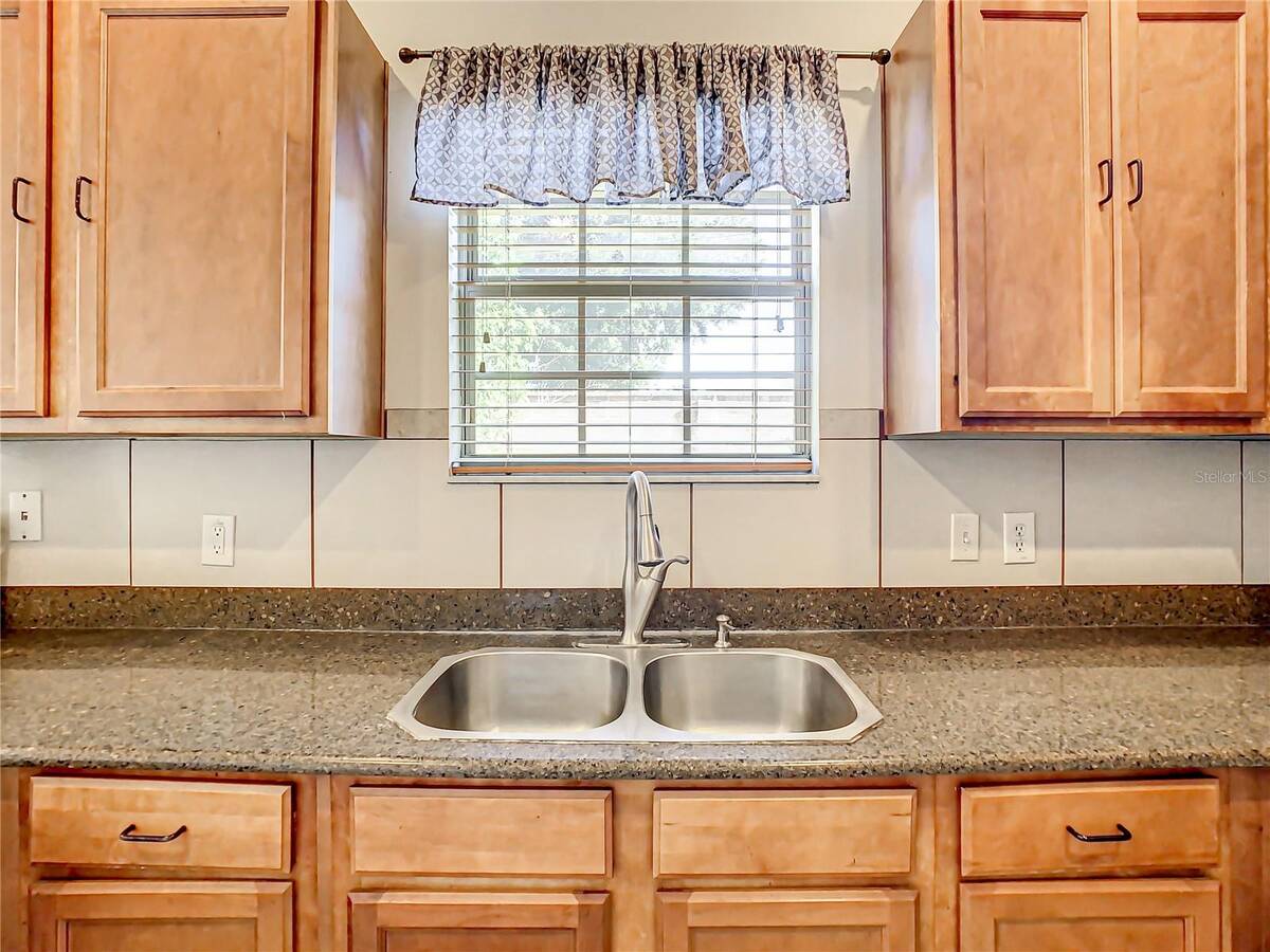 8735 Isla Bella Drive, Orlando, FL 32818