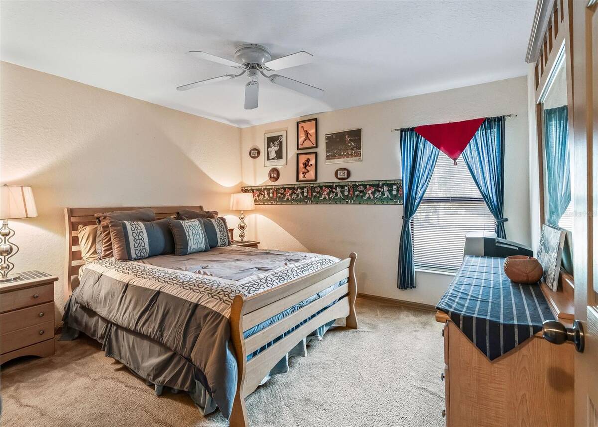 13130 Nw 87th Avenue Road, Reddick, FL 32686