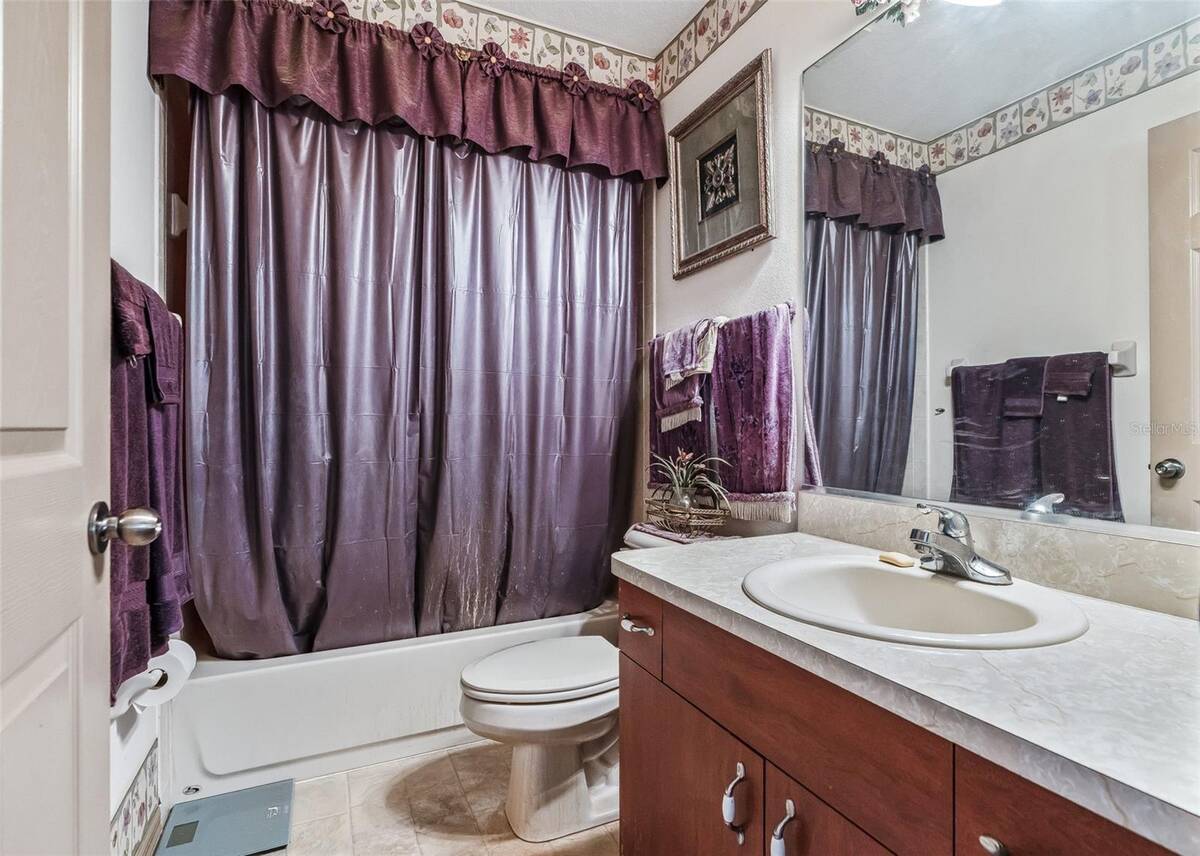 13130 Nw 87th Avenue Road, Reddick, FL 32686