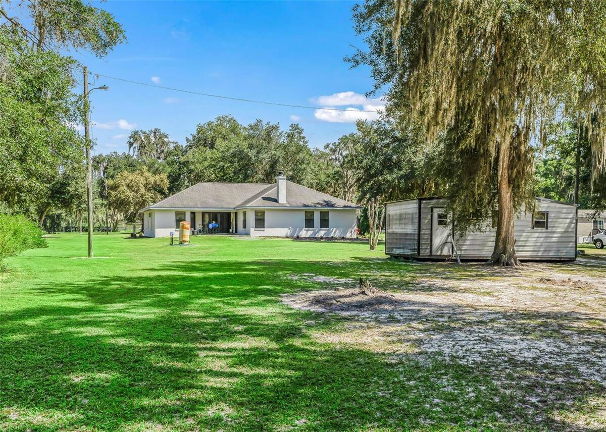 13130 Nw 87th Avenue Road, Reddick, FL 32686