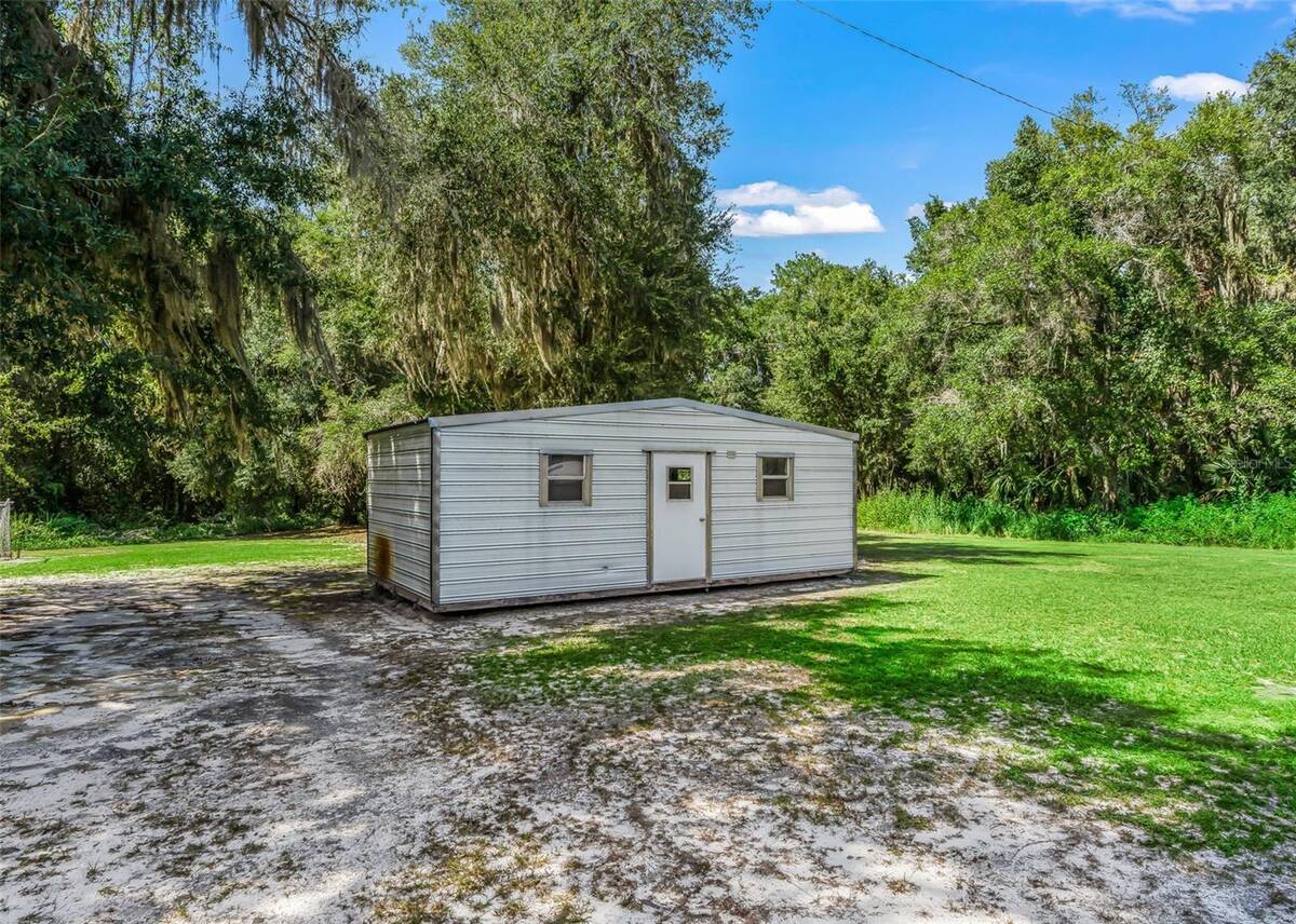 13130 Nw 87th Avenue Road, Reddick, FL 32686