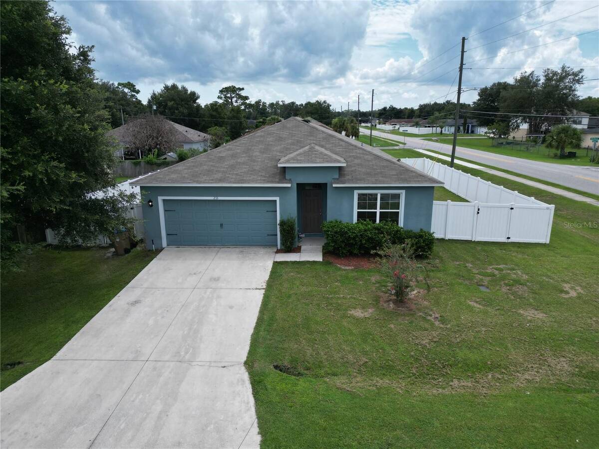 233 Tiffany Court