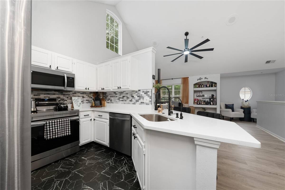 3432 Westchester Square Boulevard, #203, Orlando, FL 32835