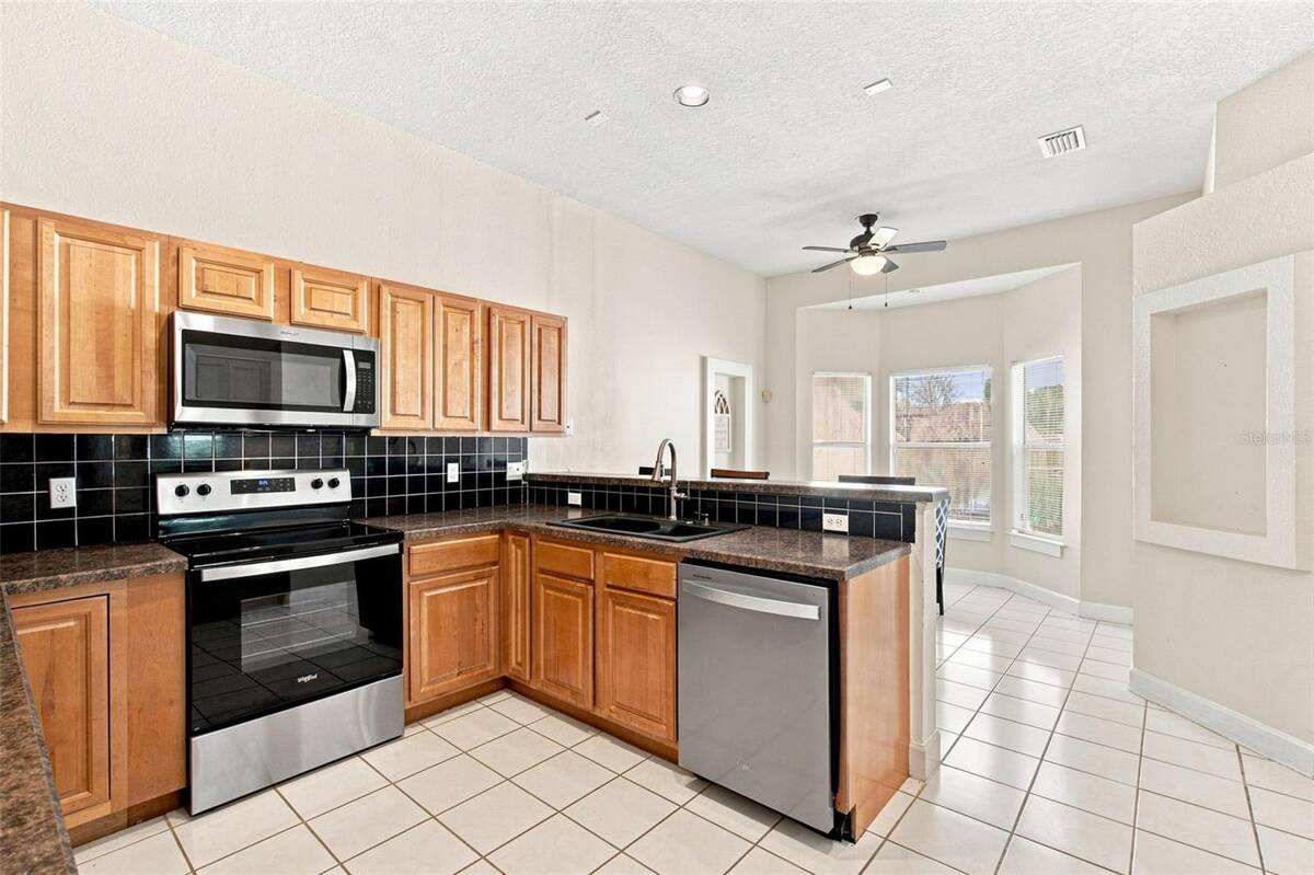 13711 Dornoch Drive, Orlando, FL 32828