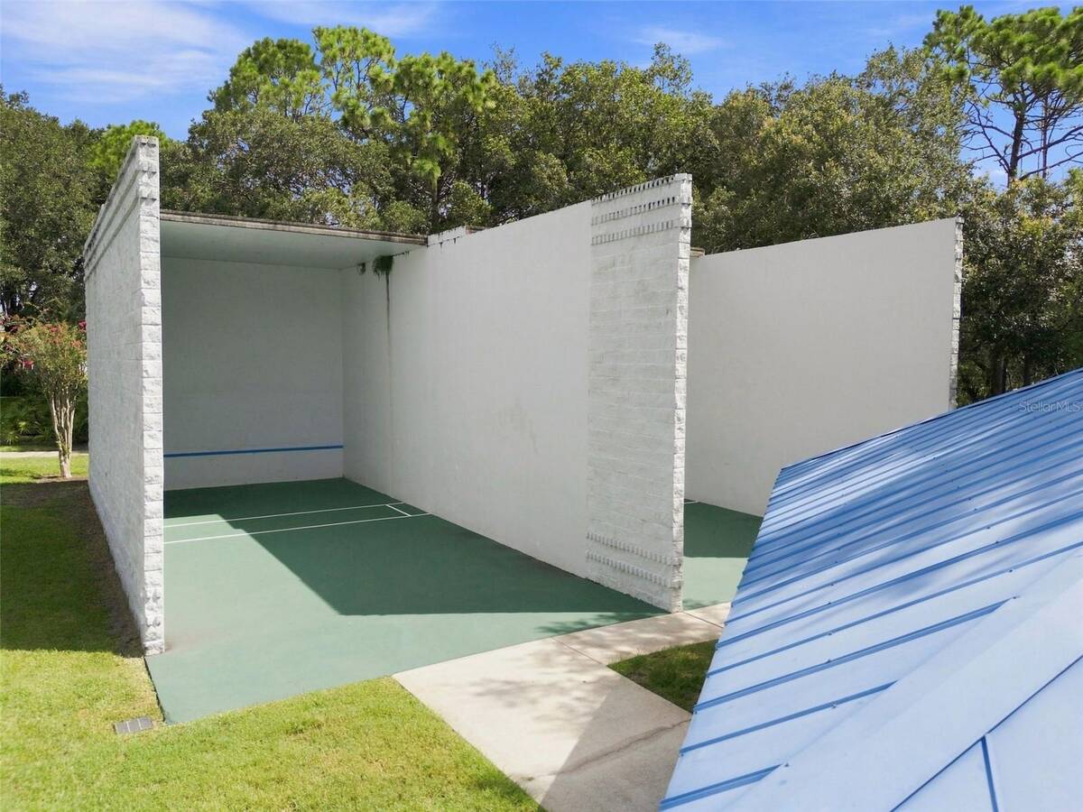 13711 Dornoch Drive, Orlando, FL 32828