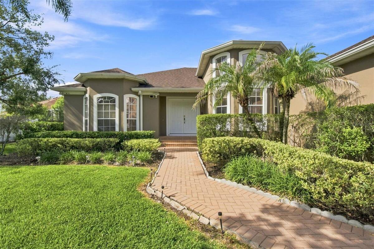 13711 Dornoch Drive, Orlando, FL 32828