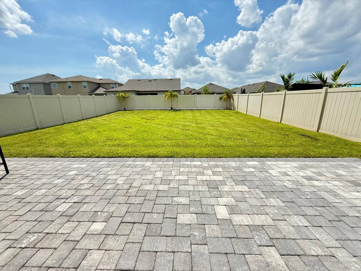 1732 Flourish Avenue, Kissimmee, FL 34744