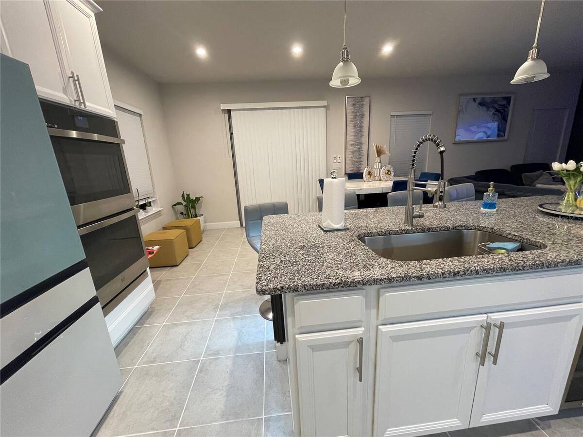 3182 Armstrong Spring Drive, Kissimmee, FL 34744