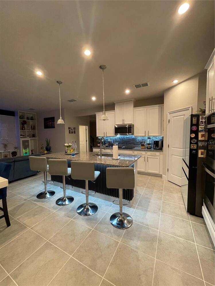 3182 Armstrong Spring Drive, Kissimmee, FL 34744